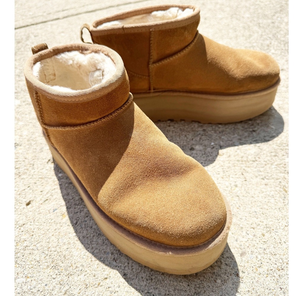 UGG Classic Ultra Mini Platform Chestnut Suede Boots Womens 9